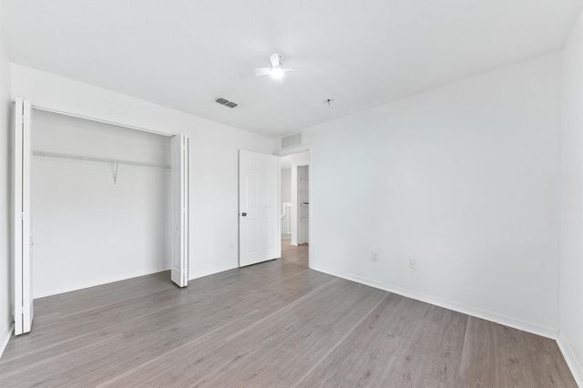 402 SEMINOLE PALMS Drive 402, Lake Worth, FL 33463