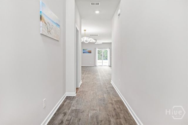 142 Bottlebrush Dr, Bloomingdale, GA 31302