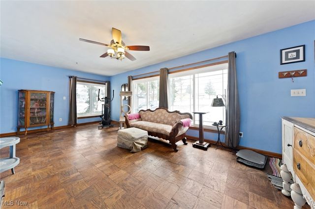 9859 State Route 43, Streetsboro, OH 44241