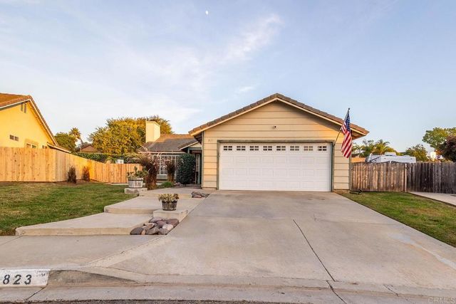 823 Viking Lane, San Marcos, CA 92069