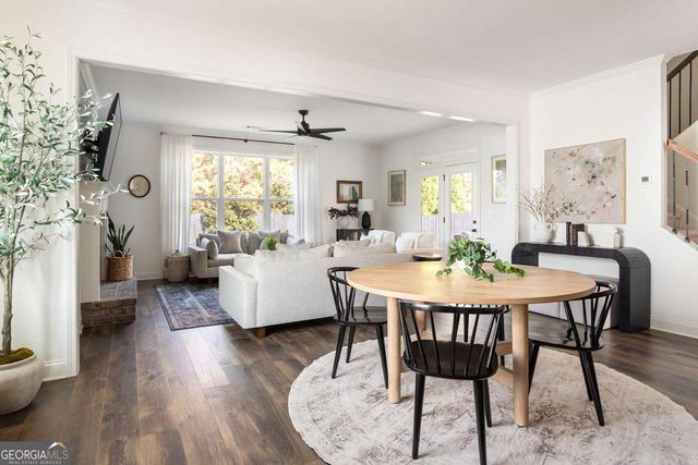 5197 Parkwood Drive, Flowery Branch, GA 30542