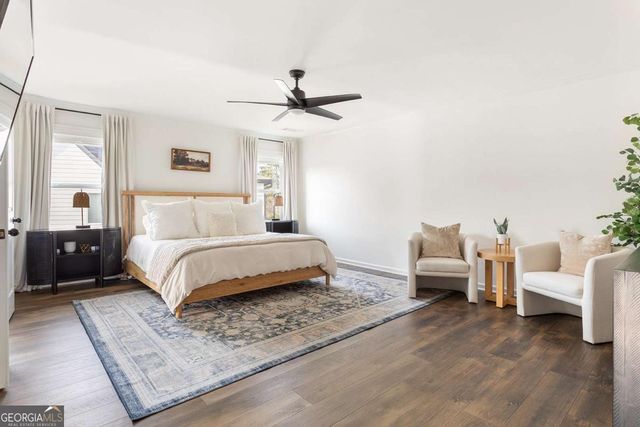 5197 Parkwood Drive, Flowery Branch, GA 30542