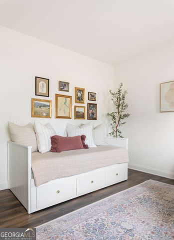 5197 Parkwood Drive, Flowery Branch, GA 30542