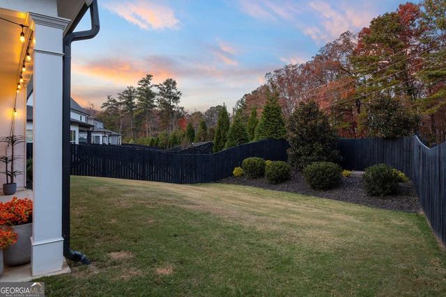 5197 Parkwood Drive, Flowery Branch, GA 30542