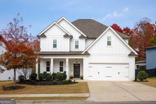 5197 Parkwood Drive, Flowery Branch, GA 30542