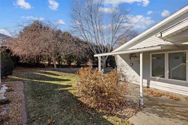 205 Westwood Road, Williamsburg, IA 52361