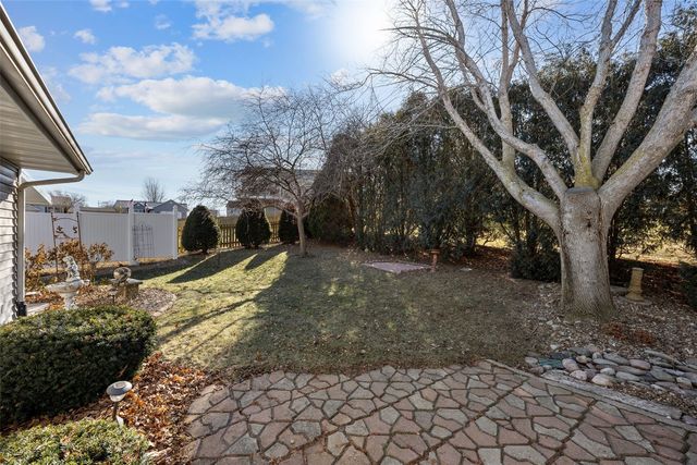 205 Westwood Road, Williamsburg, IA 52361