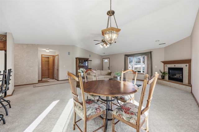 205 Westwood Road, Williamsburg, IA 52361