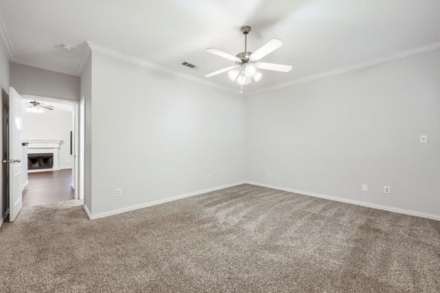 2800 Keller Springs Road 4C, Carrollton, TX 75006
