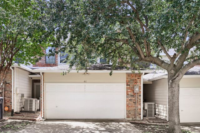 2800 Keller Springs Road 4C, Carrollton, TX 75006
