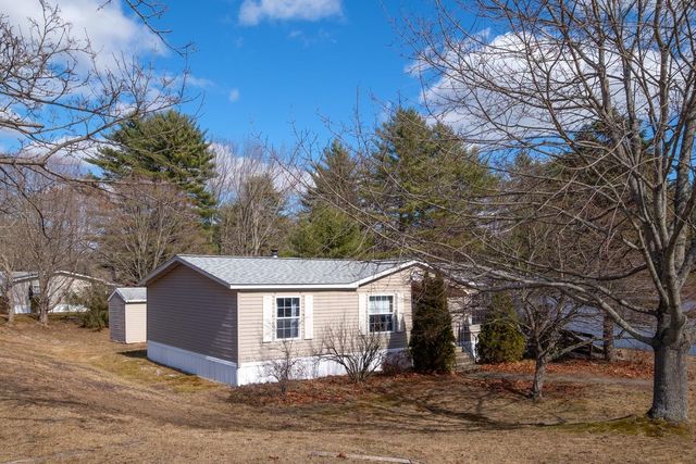 2 Sagamore Lane, Rochester, NH 03867