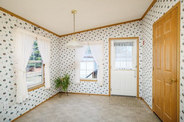 2 Sagamore Lane, Rochester, NH 03867