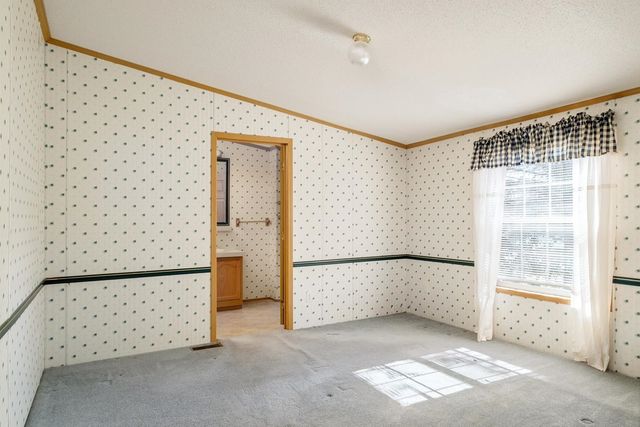 2 Sagamore Lane, Rochester, NH 03867