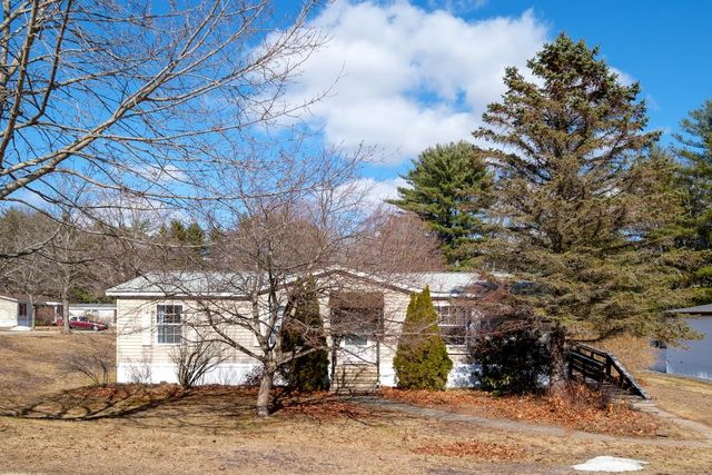 2 Sagamore Lane, Rochester, NH 03867