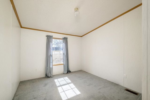 2 Sagamore Lane, Rochester, NH 03867