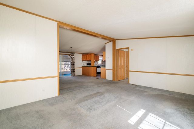 2 Sagamore Lane, Rochester, NH 03867