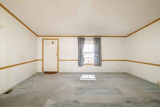 2 Sagamore Lane, Rochester, NH 03867