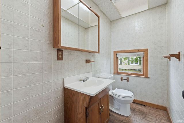 113 E 10th Street, Rochester, IN 46975