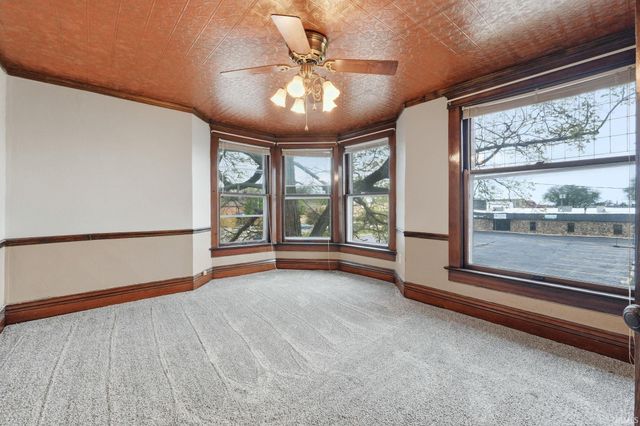 113 E 10th Street, Rochester, IN 46975
