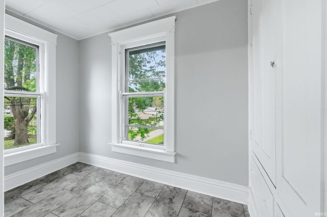 113 E 10th Street, Rochester, IN 46975