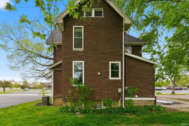 113 E 10th Street, Rochester, IN 46975