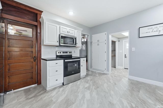 113 E 10th Street, Rochester, IN 46975