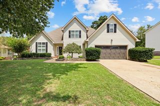 2121 College Park Lane, Soddy Daisy, TN 37379