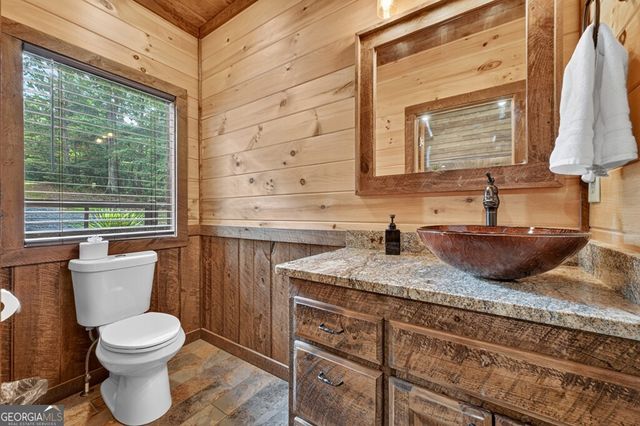 187 Hayden Way Drive, Morganton, GA 30560