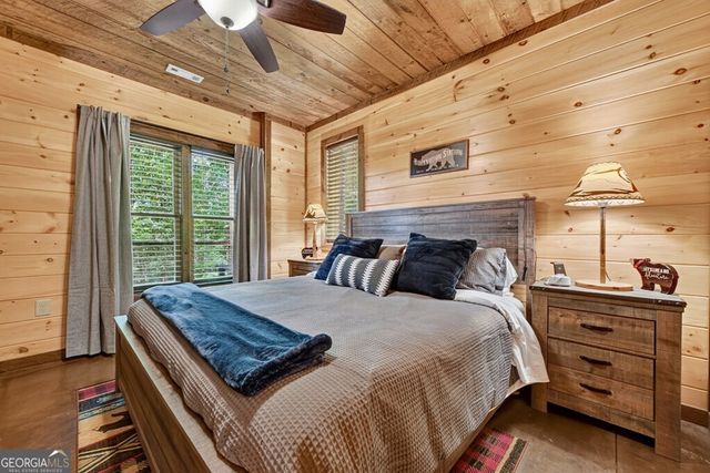 187 Hayden Way Drive, Morganton, GA 30560