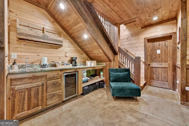 187 Hayden Way Drive, Morganton, GA 30560