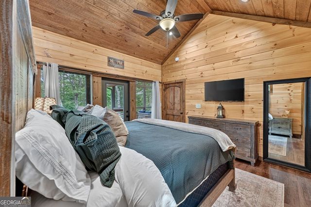 187 Hayden Way Drive, Morganton, GA 30560