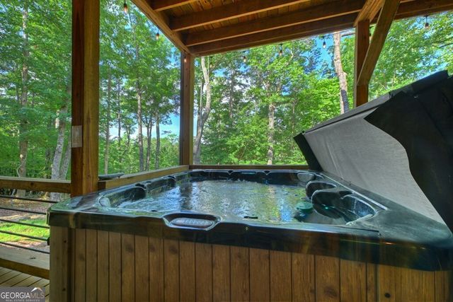 187 Hayden Way Drive, Morganton, GA 30560