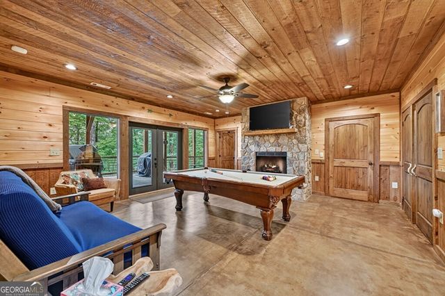 187 Hayden Way Drive, Morganton, GA 30560