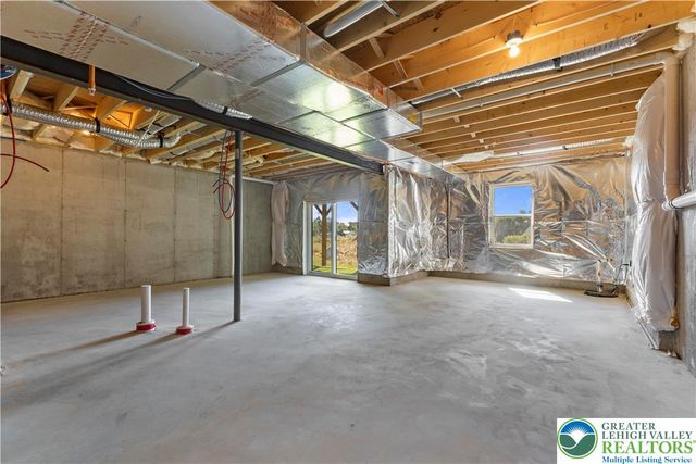 93 Timber Trail 46, Palmer Twp, PA 18045