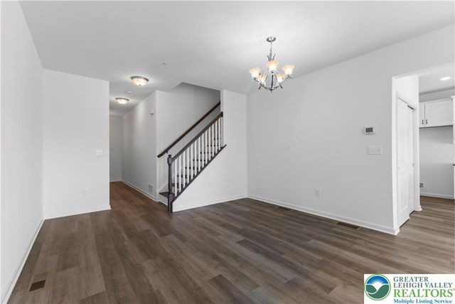 93 Timber Trail 46, Palmer Twp, PA 18045