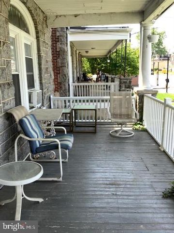 526 MACDADE BLVD, Darby, PA 19023