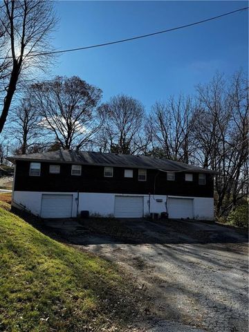 11224, 11226, 11228 Felton Street, Sugar Creek, MO 64054