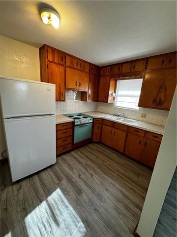 11224, 11226, 11228 Felton Street, Sugar Creek, MO 64054