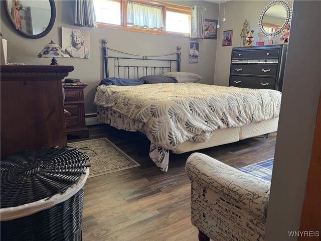 10 Woodbine Place, Cheektowaga, NY 14225