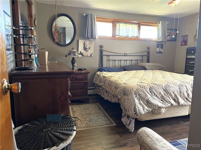 10 Woodbine Place, Cheektowaga, NY 14225