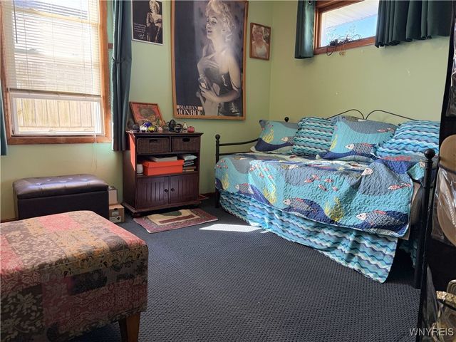 10 Woodbine Place, Cheektowaga, NY 14225