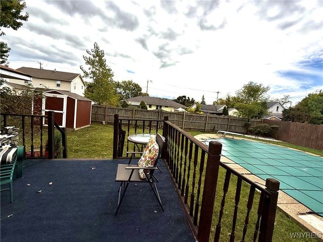 10 Woodbine Place, Cheektowaga, NY 14225