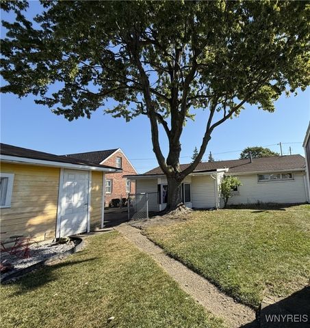 10 Woodbine Place, Cheektowaga, NY 14225