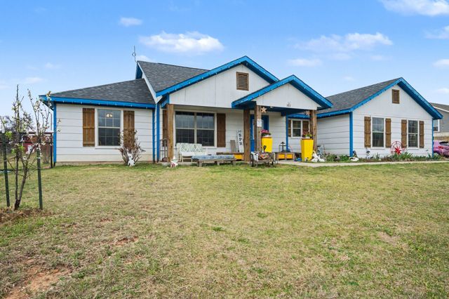 180 Toowoomba Lane, Weatherford, TX 76085