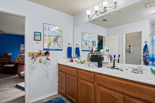 180 Toowoomba Lane, Weatherford, TX 76085