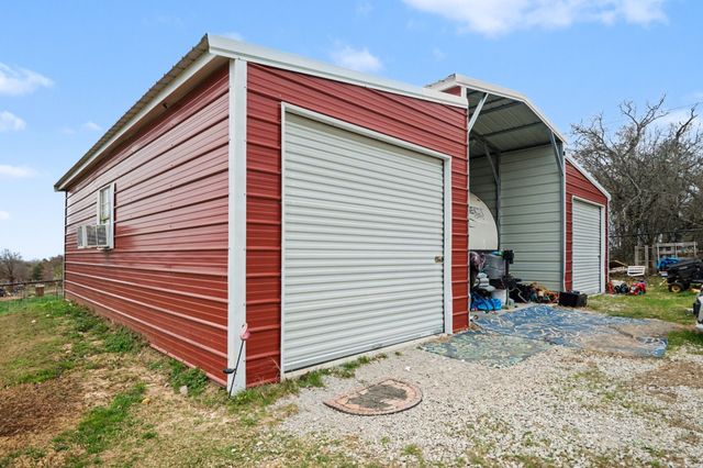 180 Toowoomba Lane, Weatherford, TX 76085