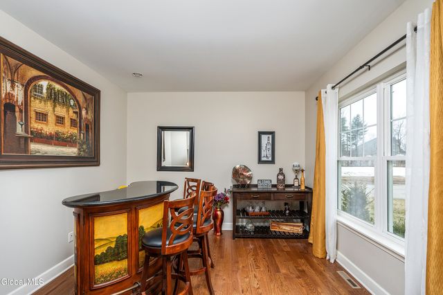 11 Larchwood Lane, South Glens Falls, NY 12803