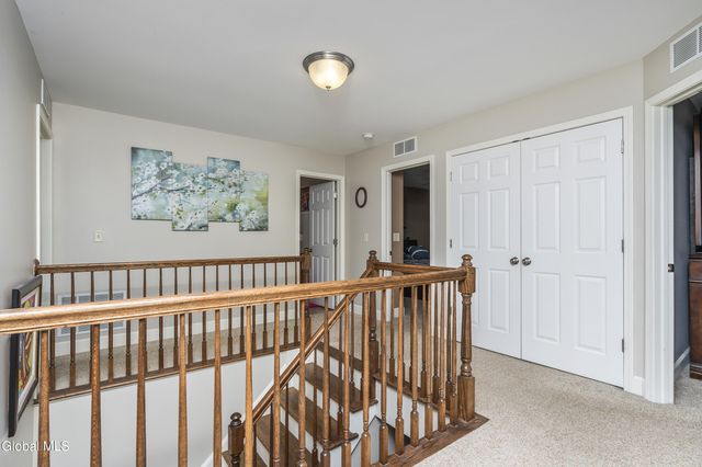 11 Larchwood Lane, South Glens Falls, NY 12803