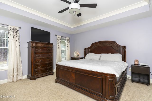 11 Larchwood Lane, South Glens Falls, NY 12803