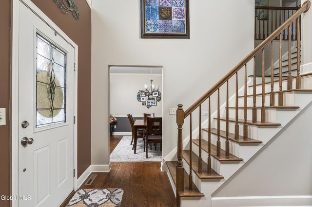 11 Larchwood Lane, South Glens Falls, NY 12803